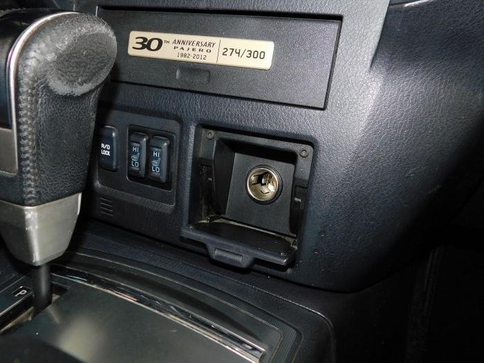 Mitsubishi Pajero - Photo 11