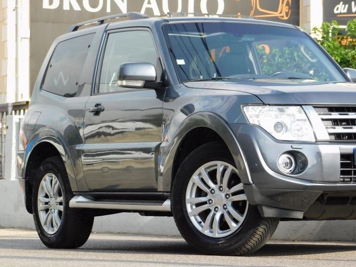 Mitsubishi Pajero - Photo 2