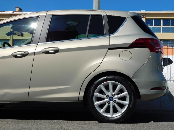 Ford B-Max - Photo 8