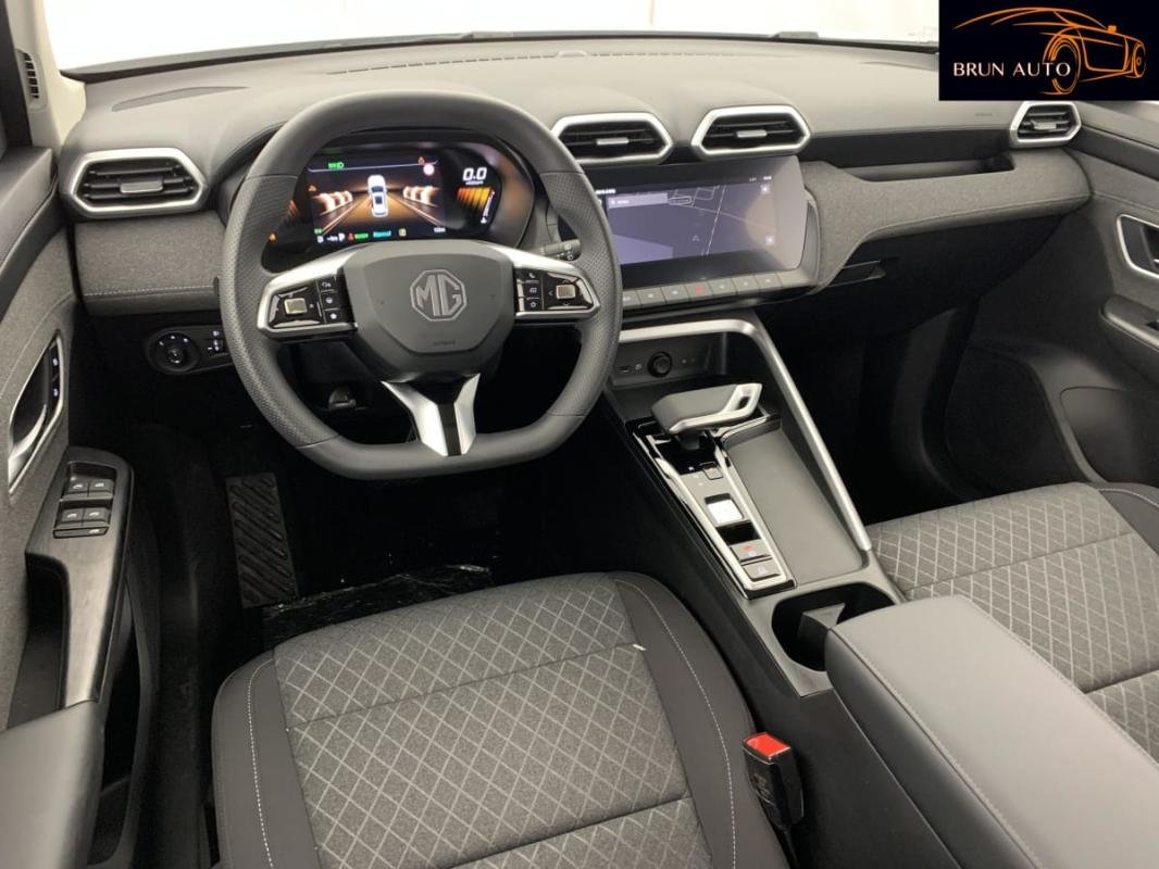 MG ZS - Photo 13