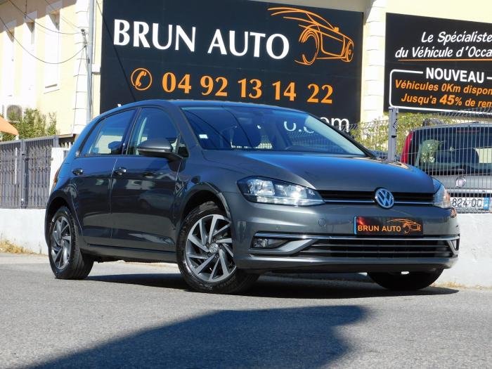 Volkswagen Golf - Photo 1