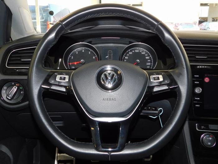 Volkswagen Golf - Photo 12