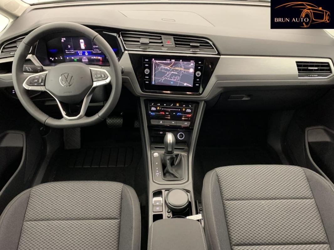 Volkswagen Touran - Photo 12