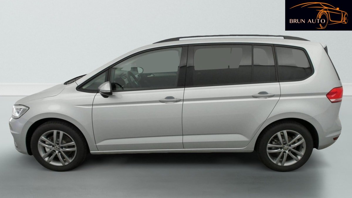 Volkswagen Touran - Photo 4