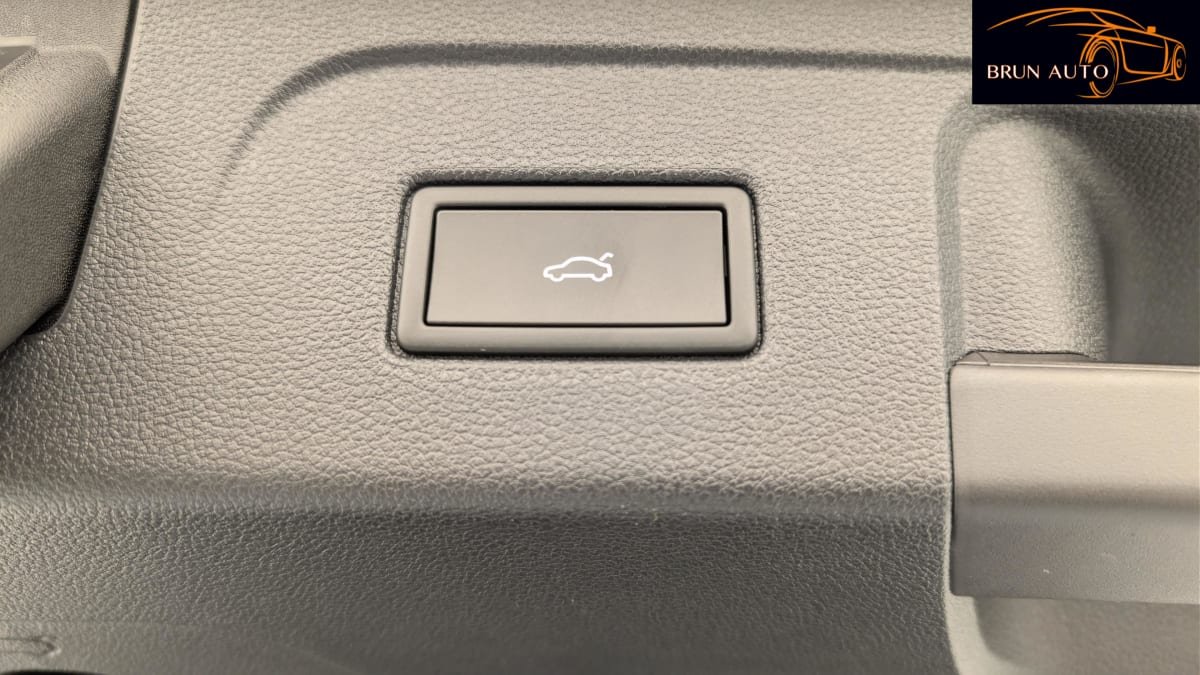 Volkswagen Touran - Photo 43