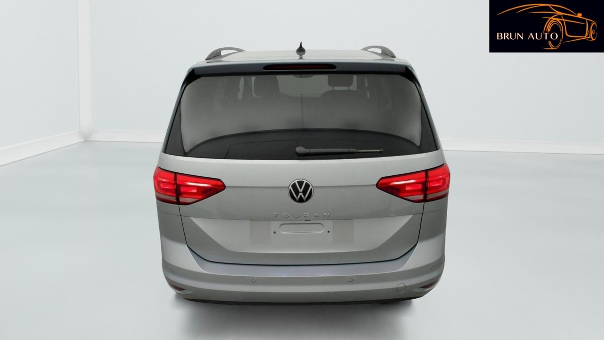 Volkswagen Touran - Photo 6