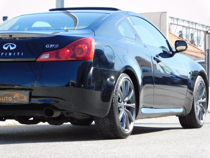 Infiniti G Coupé - Photo 2