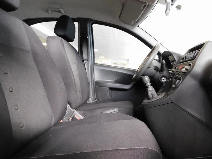Fiat Panda 4x4 - Photo 17