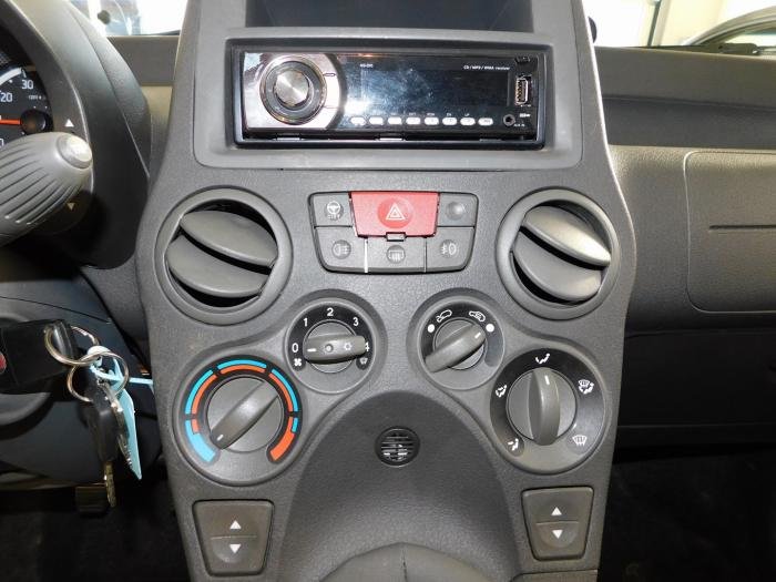 Fiat Panda 4x4 - Photo 9