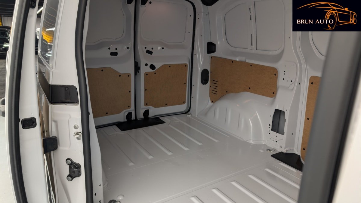 Peugeot Expert - Photo 10