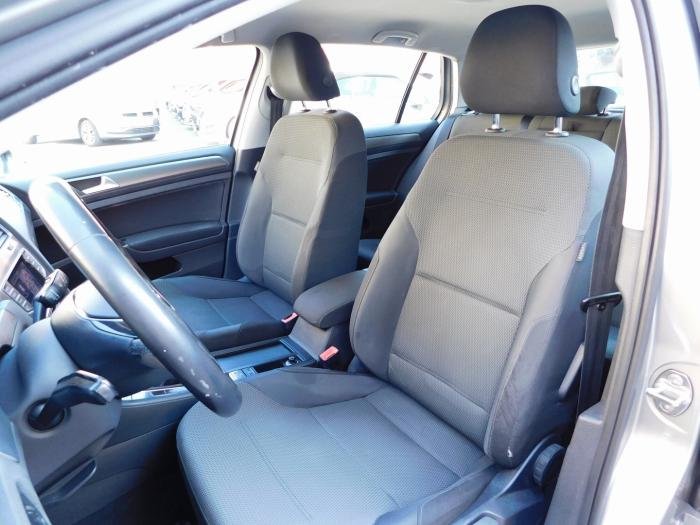 Volkswagen Golf - Photo 16