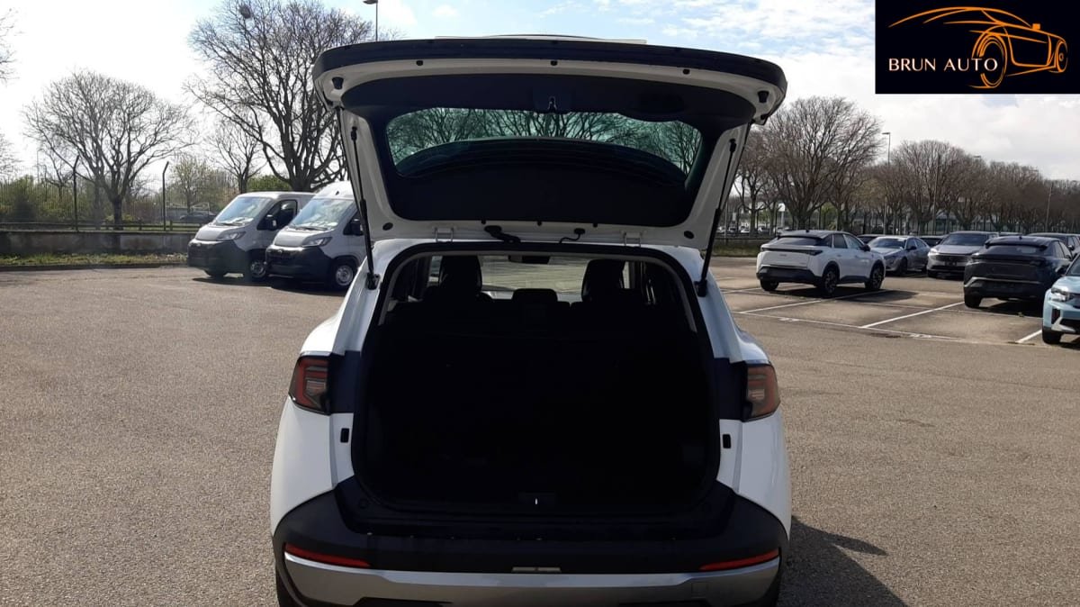 Kia Sportage - Photo 12