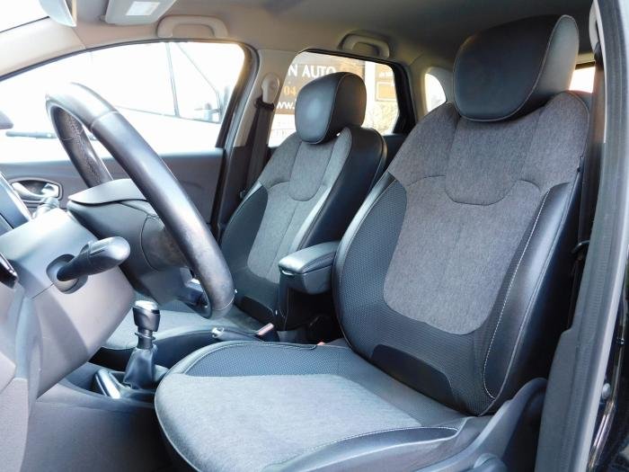 Renault Captur - Photo 16