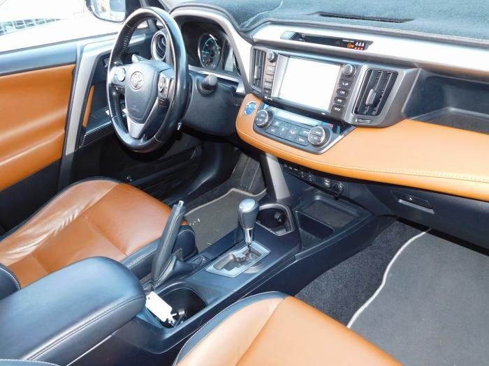 Toyota RAV4 - Photo 16