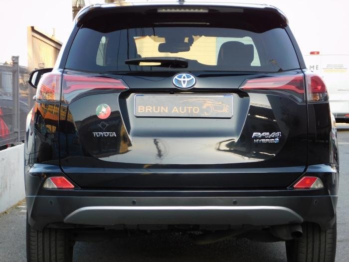 Toyota RAV4 - Photo 6