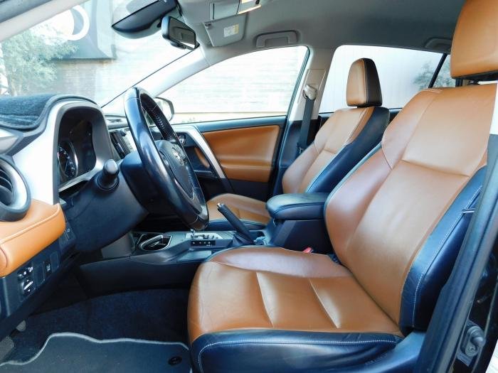 Toyota RAV4 - Photo 10