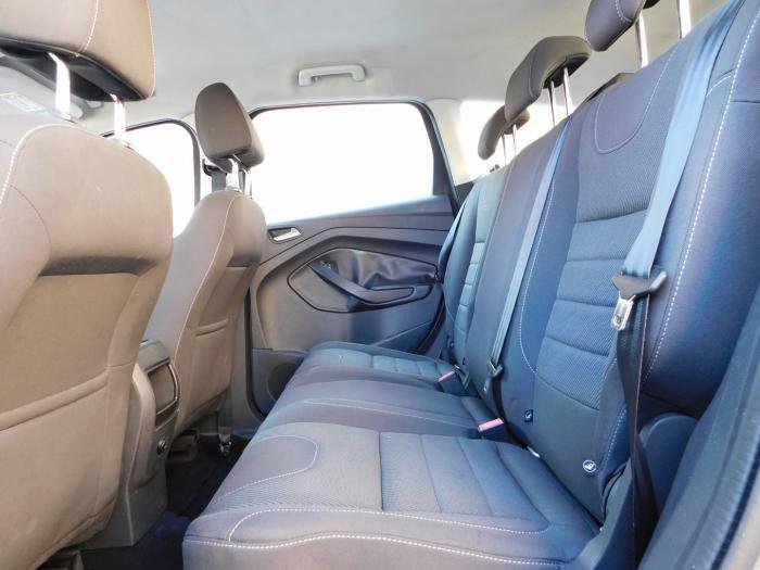 Ford Kuga - Photo 15