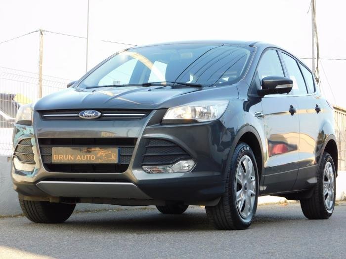 Ford Kuga - Photo 8