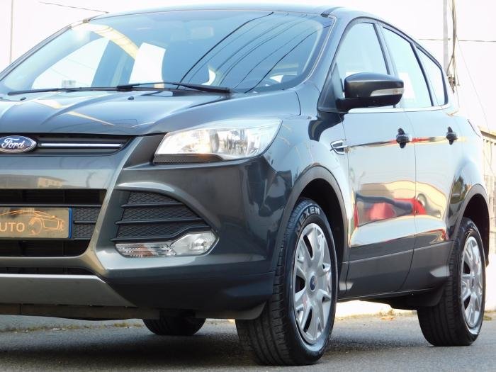 Ford Kuga - Photo 9