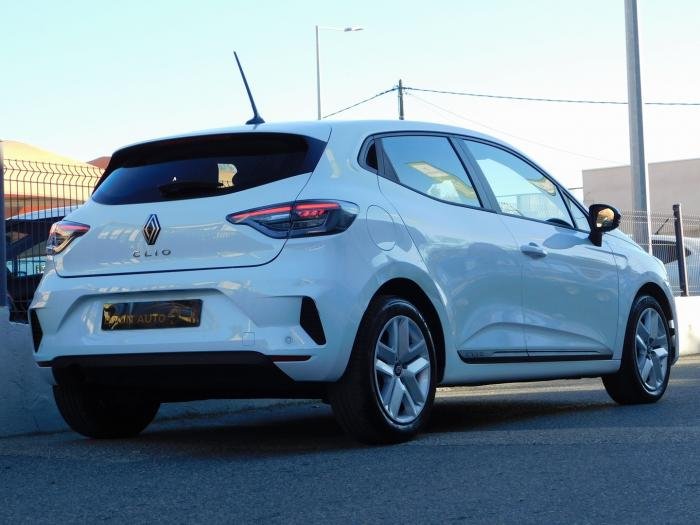 Renault Clio - Photo 5