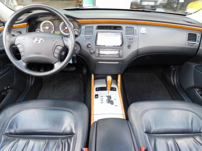 Hyundai Azera - Photo 17