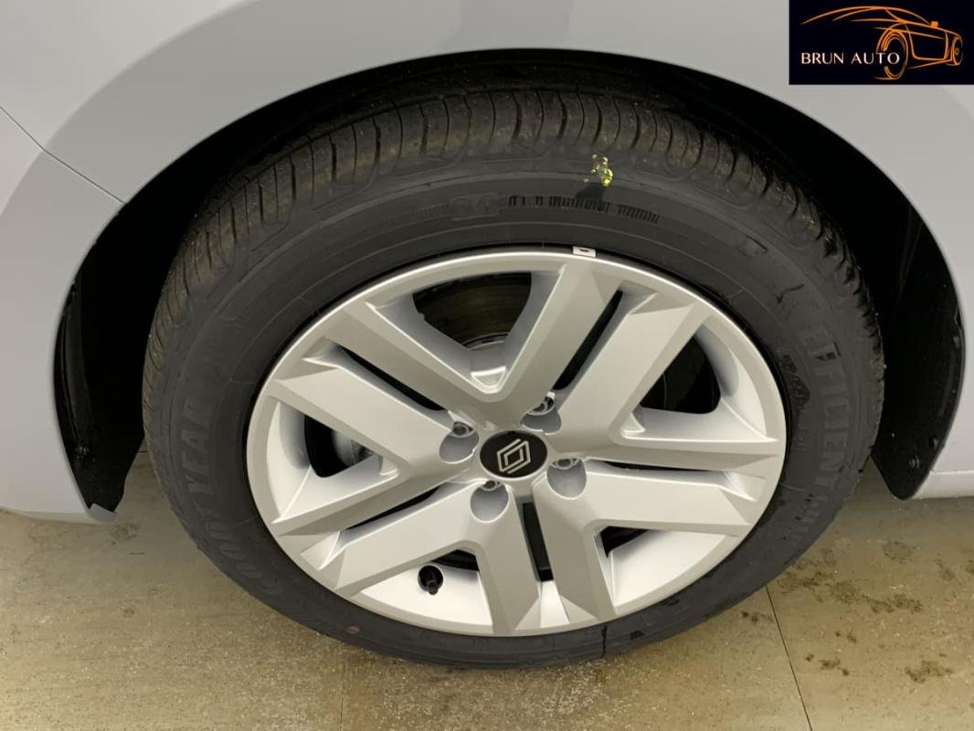 Renault Clio - Photo 21
