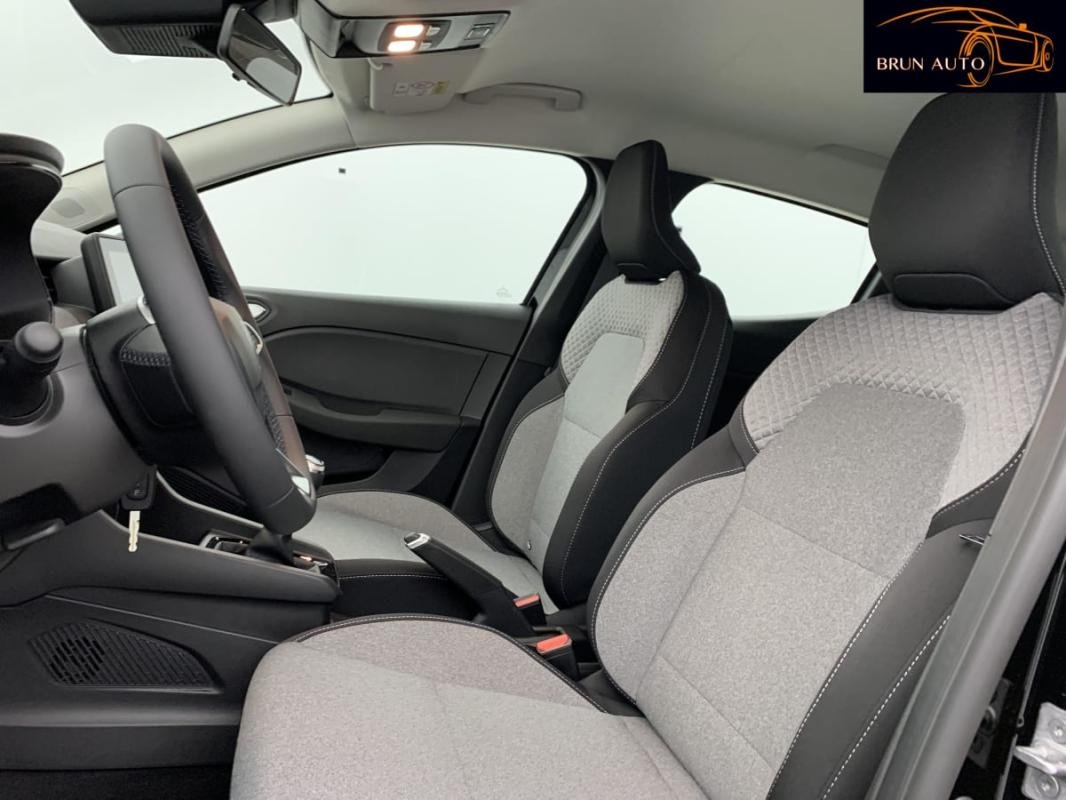 Renault Clio - Photo 16