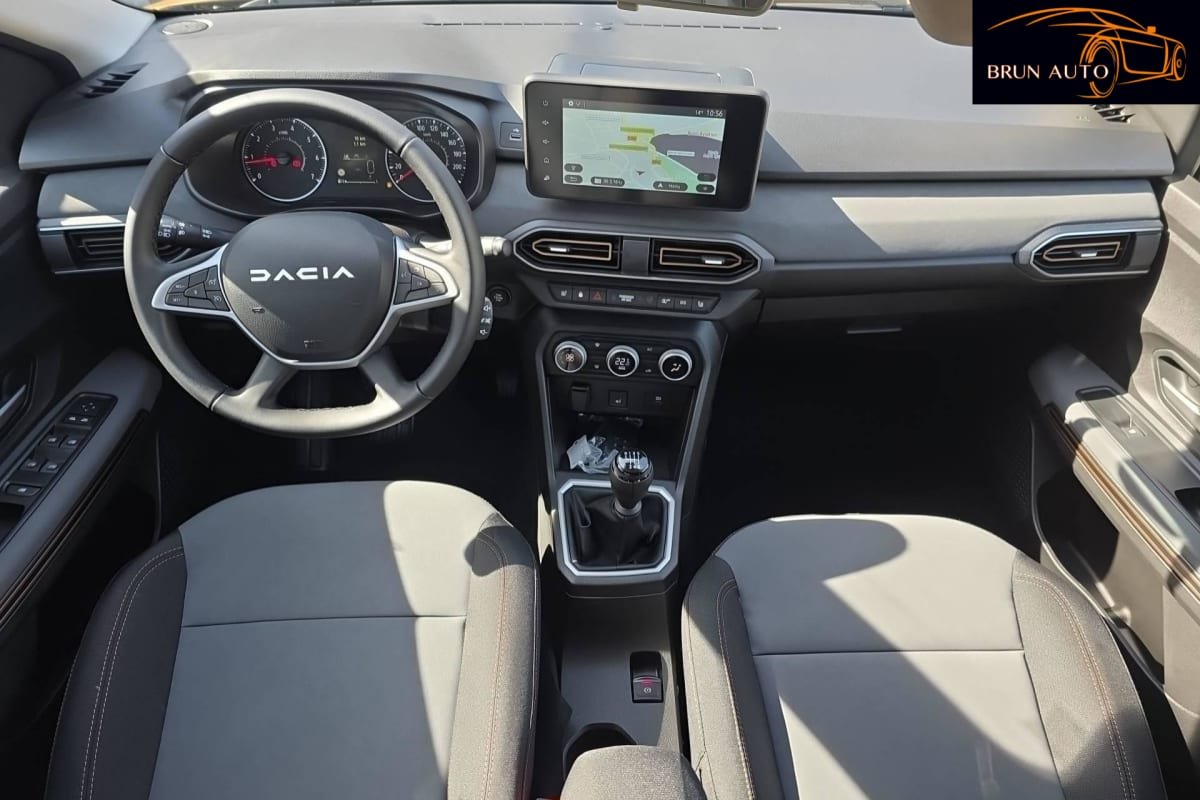 Dacia Sandero - Photo 12