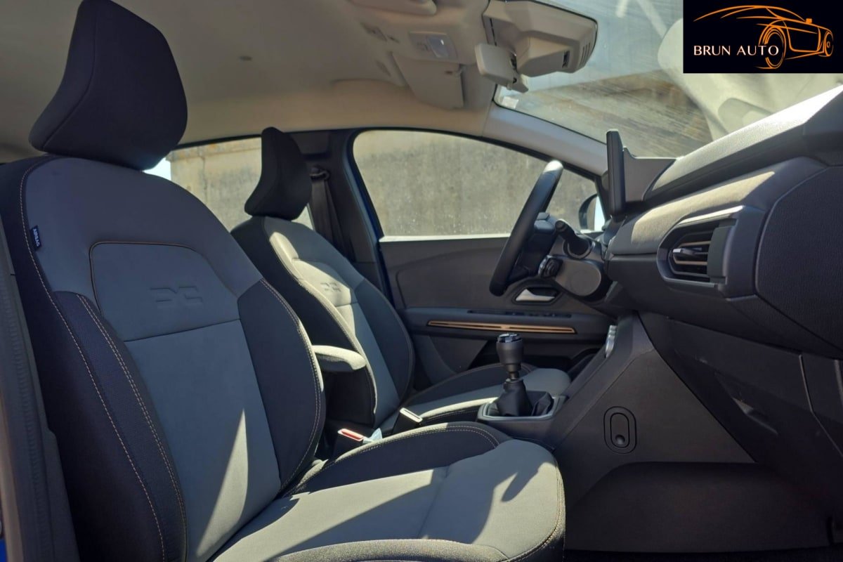 Dacia Sandero - Photo 33
