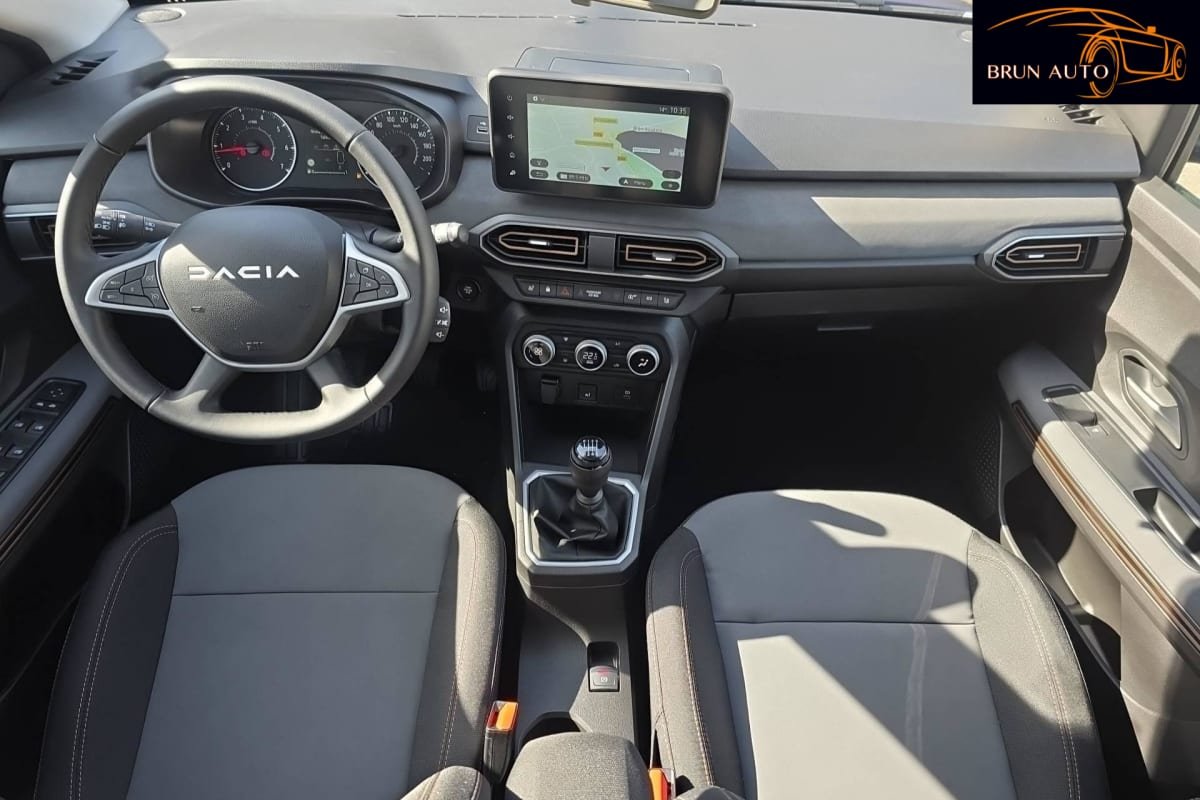 Dacia Sandero - Photo 36