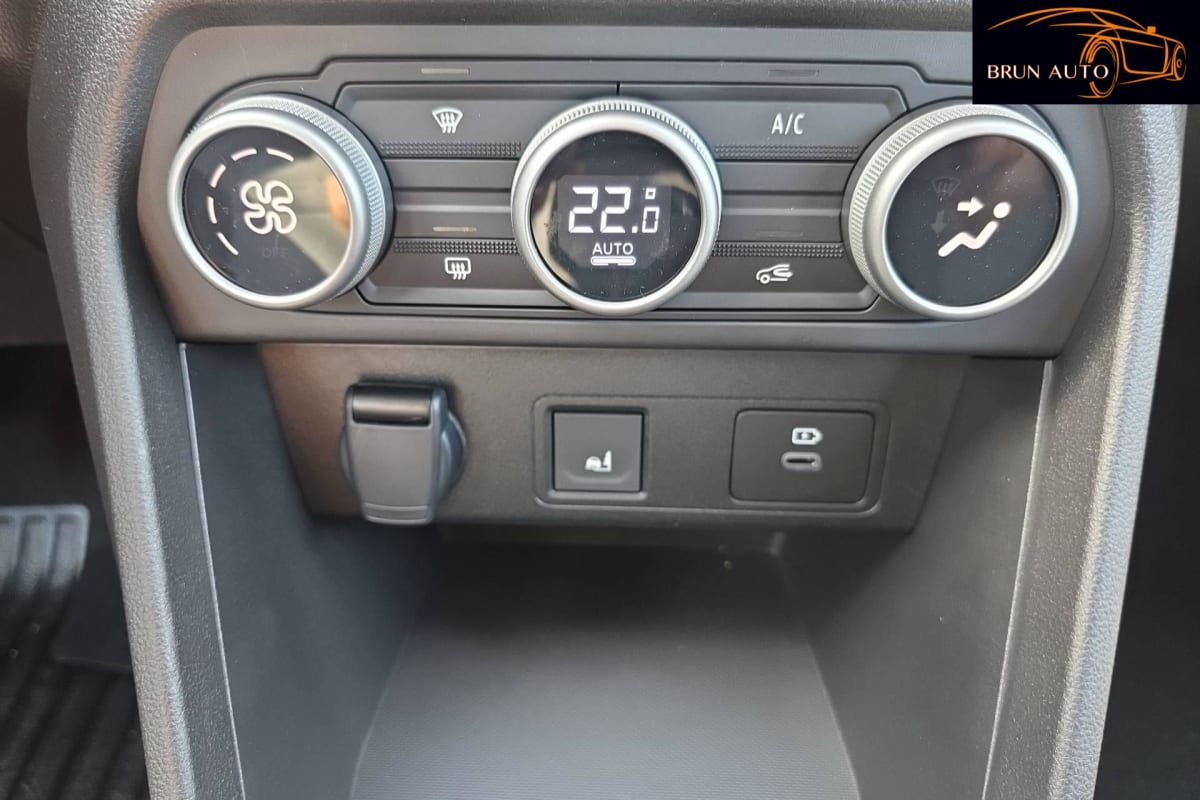 Dacia Sandero - Photo 43