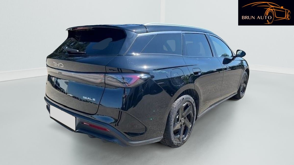 BYD Seal - Photo 31