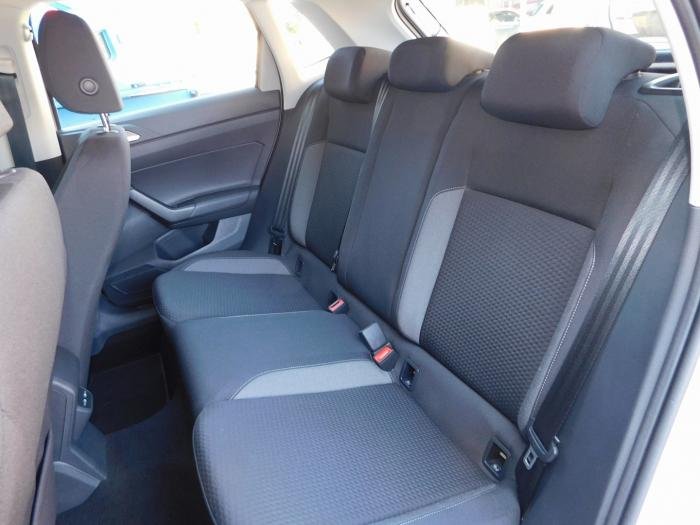 Volkswagen Polo - Photo 15