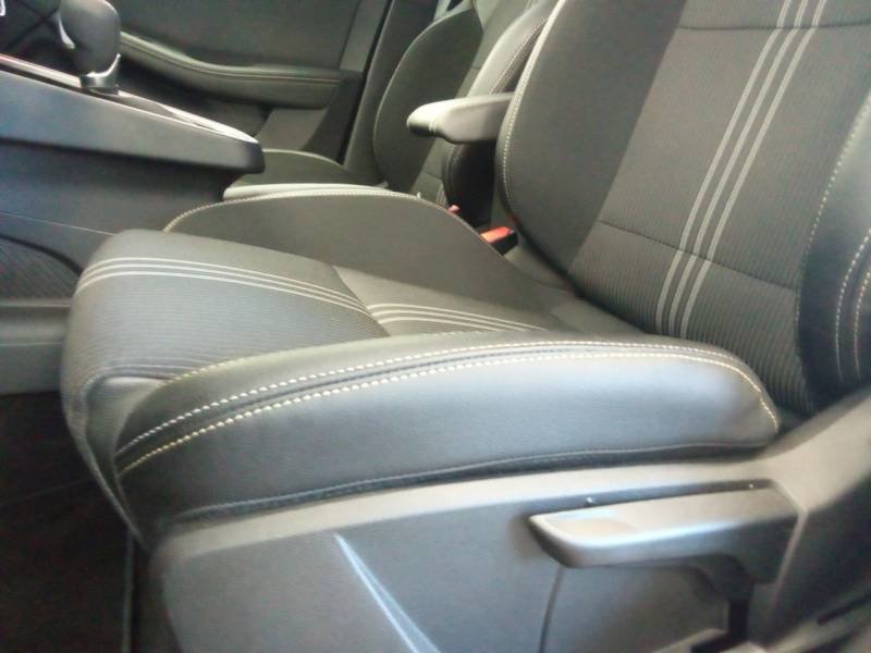 Renault Clio - Photo 22