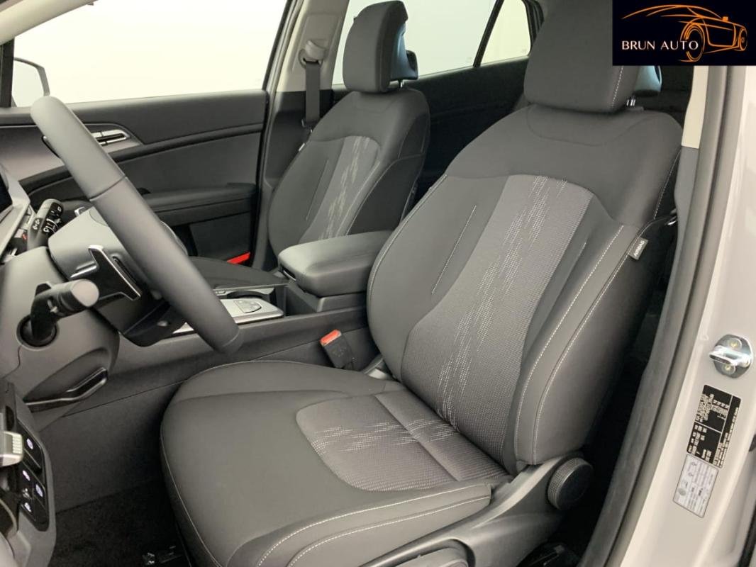 Kia Sportage - Photo 20