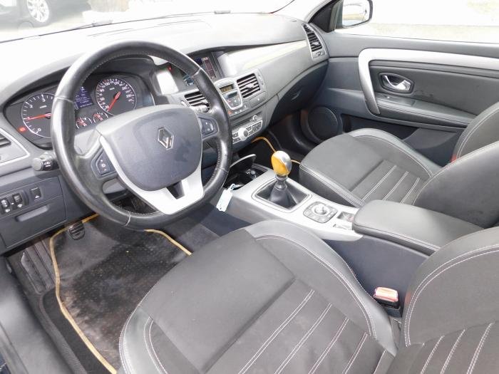 Renault Laguna - Photo 11