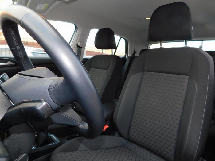 Volkswagen T-Cross - Photo 11