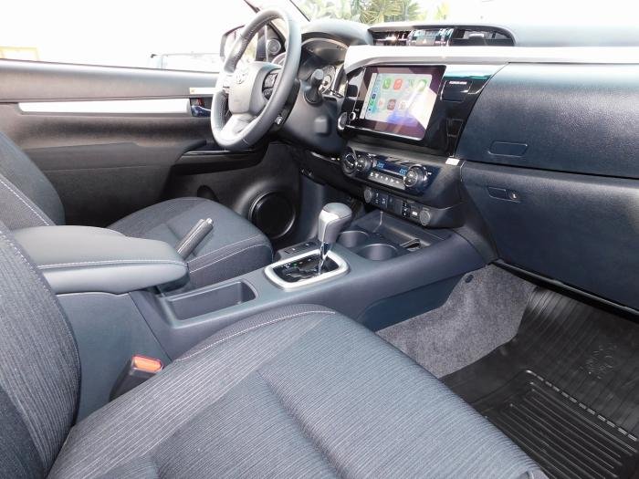 Toyota Hilux - Photo 12