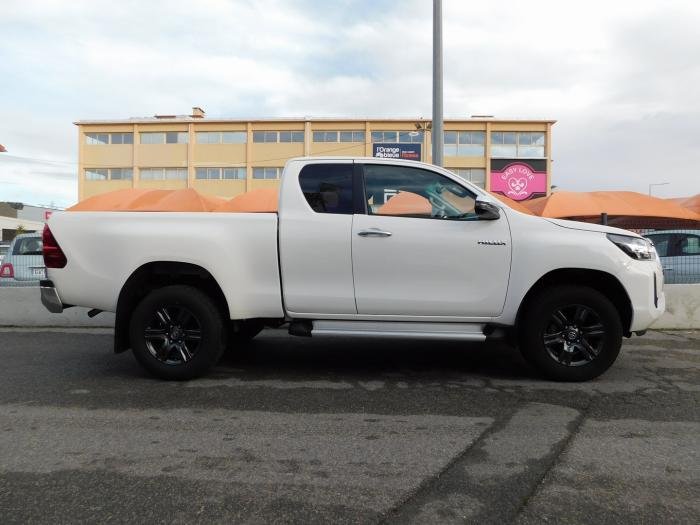 Toyota Hilux - Photo 3
