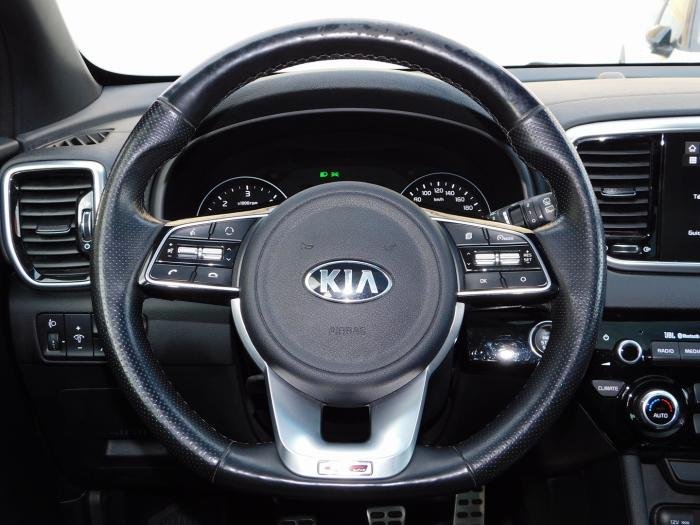 Kia Sportage - Photo 15