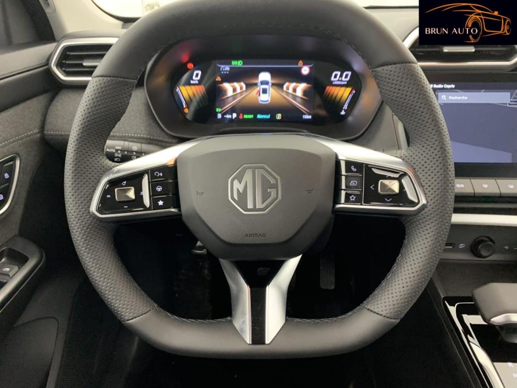 MG ZS - Photo 15