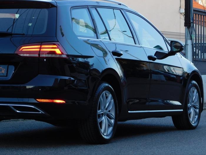 Volkswagen Golf - Photo 7
