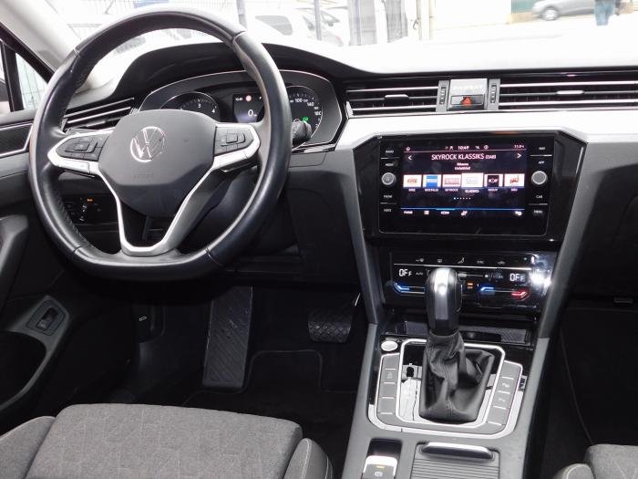 Volkswagen Passat SW - Photo 19