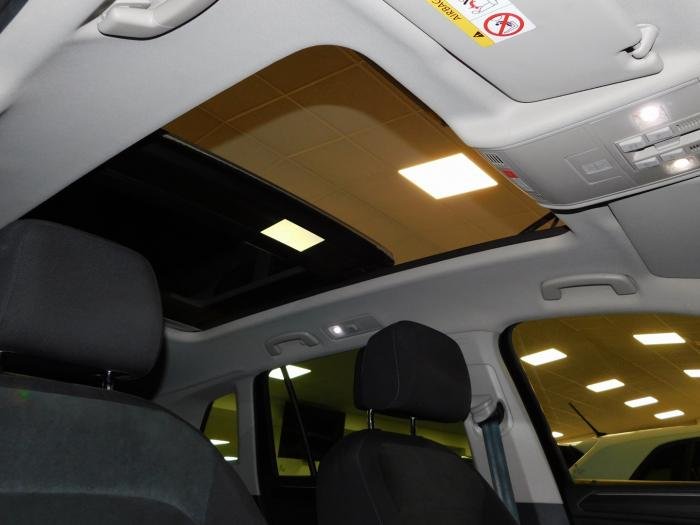 Volkswagen Tiguan - Photo 15