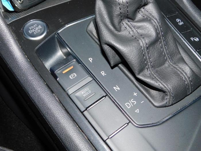 Volkswagen Tiguan - Photo 6