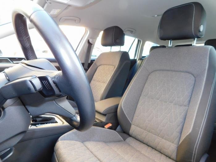 Volkswagen Passat SW - Photo 14