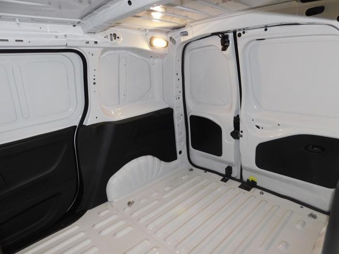Peugeot Partner - Photo 6