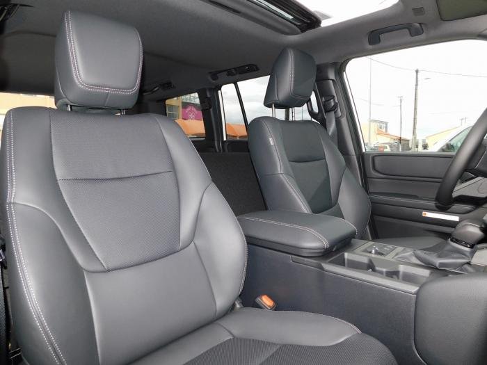 Toyota Land Cruiser - Photo 20