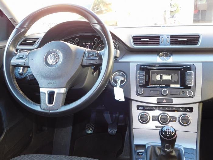 Volkswagen Passat SW - Photo 16