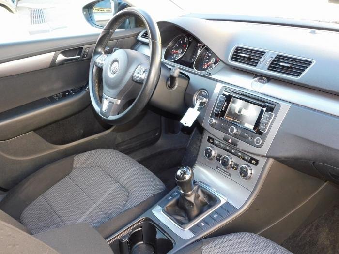 Volkswagen Passat SW - Photo 18